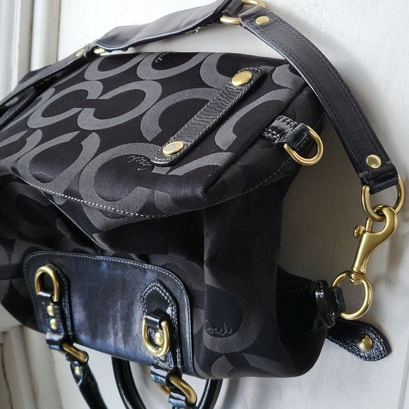 Coach Purse - Picture 3 of 4